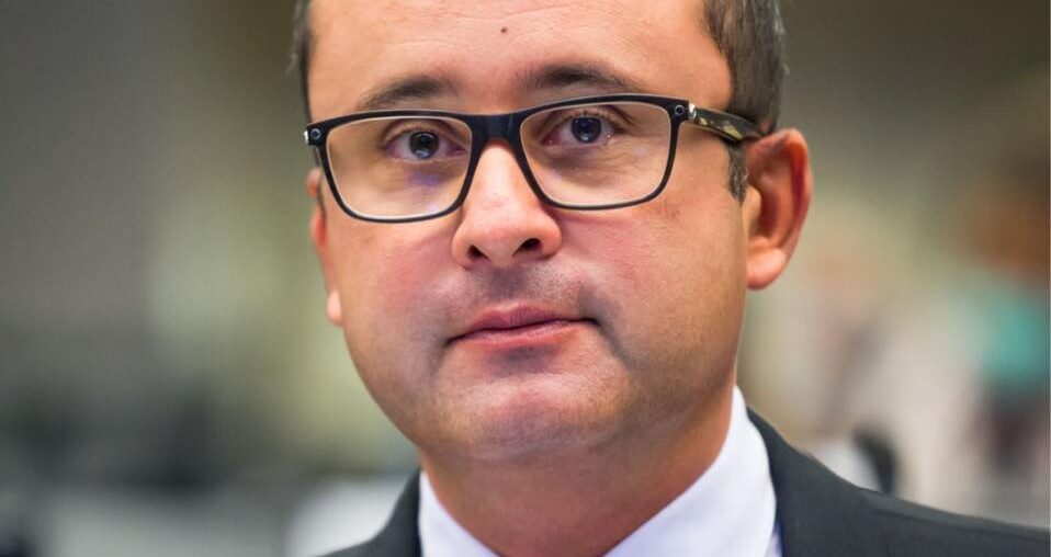 Cristian Buşoi: România are ca ţintă să instaleze 10 GW de energie solară şi eoliană, până la sfârşitul deceniului