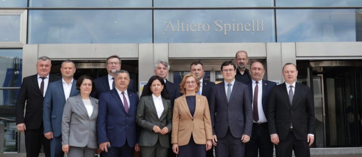 Parlamentarii moldoveni discută la Bruxelles următoarele etape ale integrării europene. Noi semnale de susținere pentru avansarea negocierilor de aderare